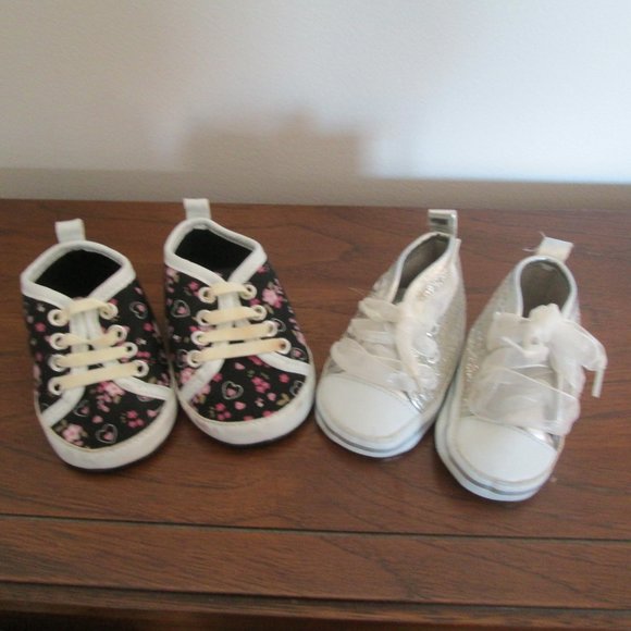 Esprit Other - 2 Pairs of Crib Shoes ESPRIT Silver Hi Tops & RUGGED BEAR Black Floral sz 0-6 M